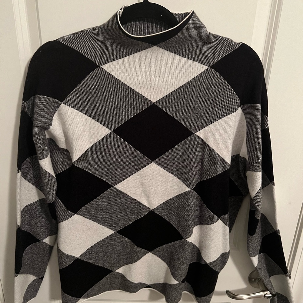 Tahari turtleneck sweater, new without tags